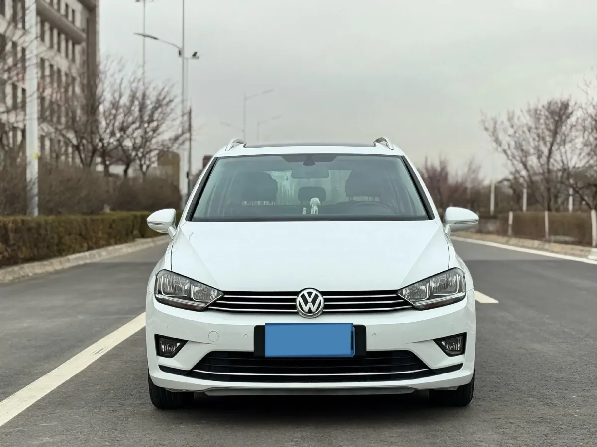 2018 Volkswagen Golf Sportsvan 1.4T 131HP L4 7DCT,autocango,china used car exporter,china ev exporter,chinese used car exporter,chinese used ev exporter