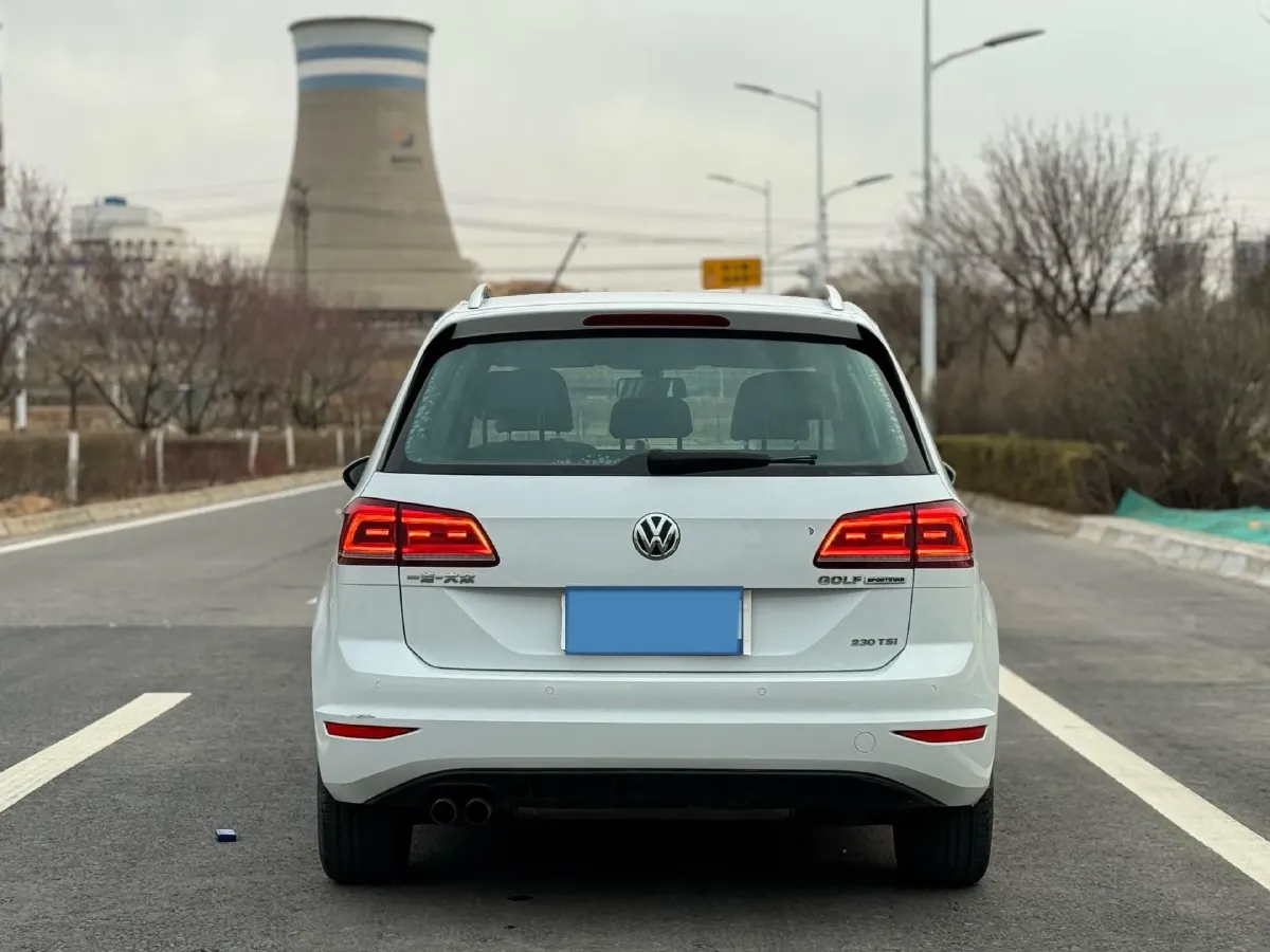 2018 Volkswagen Golf Sportsvan 1.4T 131HP L4 7DCT,autocango,china used car exporter,china ev exporter,chinese used car exporter,chinese used ev exporter