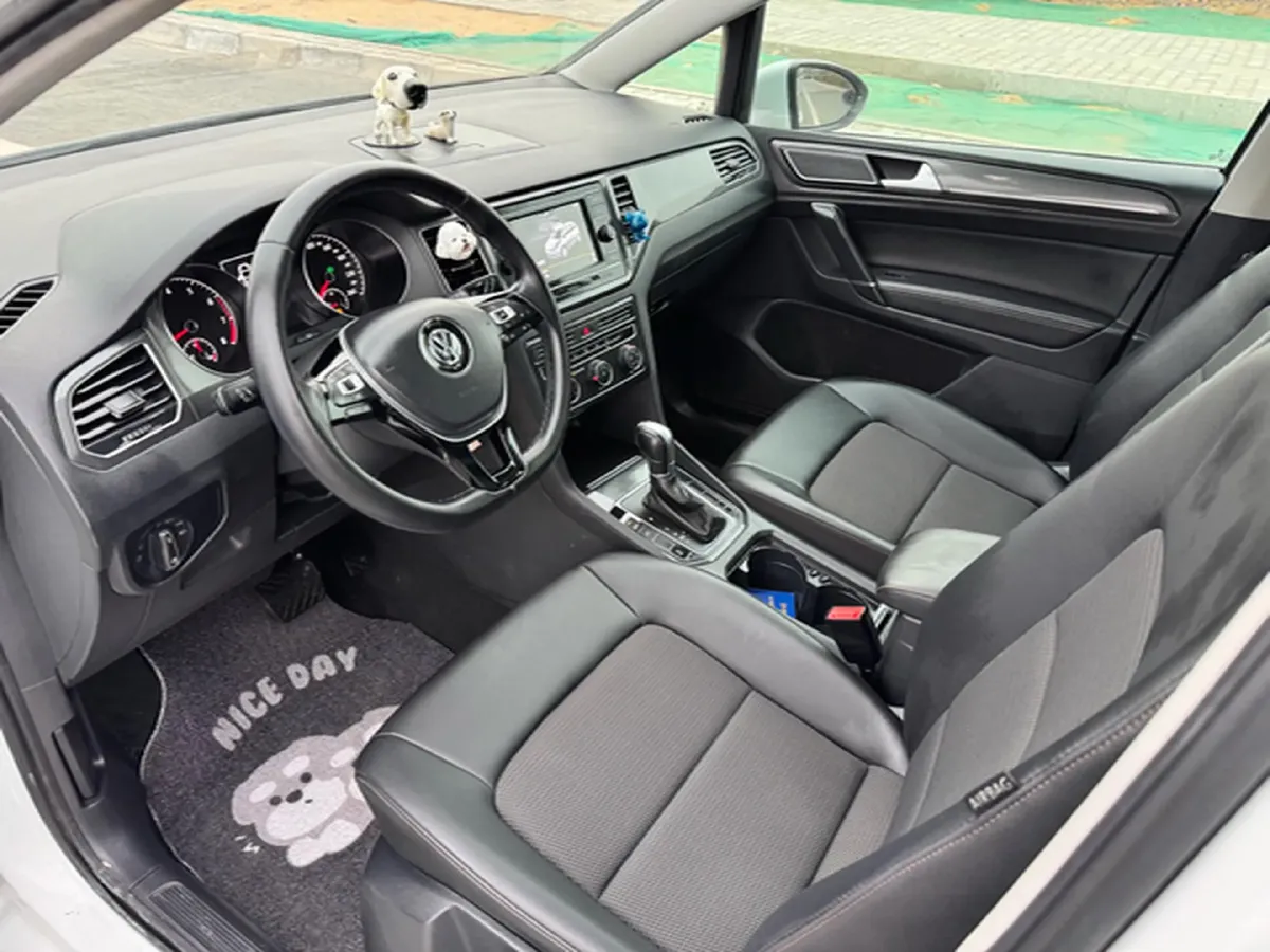 2018 Volkswagen Golf Sportsvan 1.4T 131HP L4 7DCT,autocango,china used car exporter,china ev exporter,chinese used car exporter,chinese used ev exporter