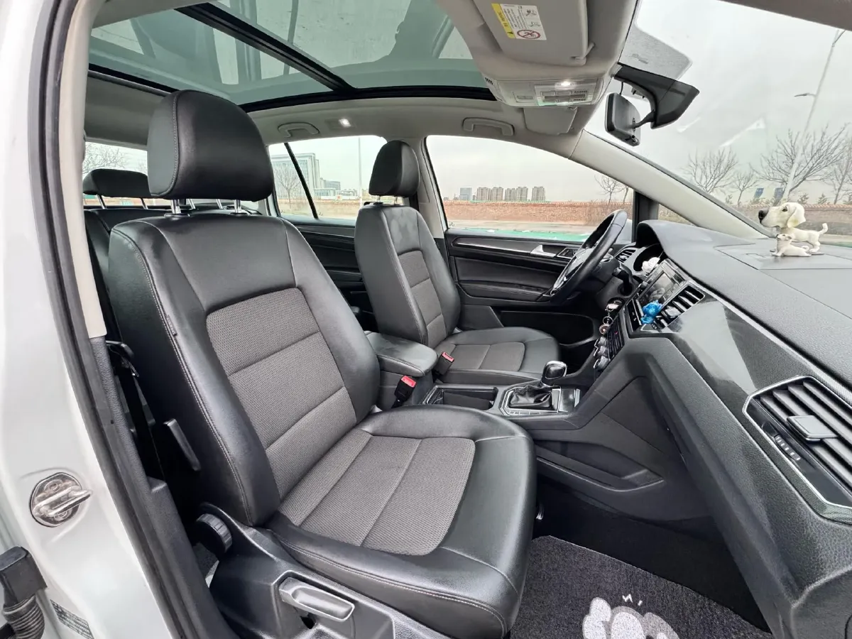 2018 Volkswagen Golf Sportsvan 1.4T 131HP L4 7DCT,autocango,china used car exporter,china ev exporter,chinese used car exporter,chinese used ev exporter