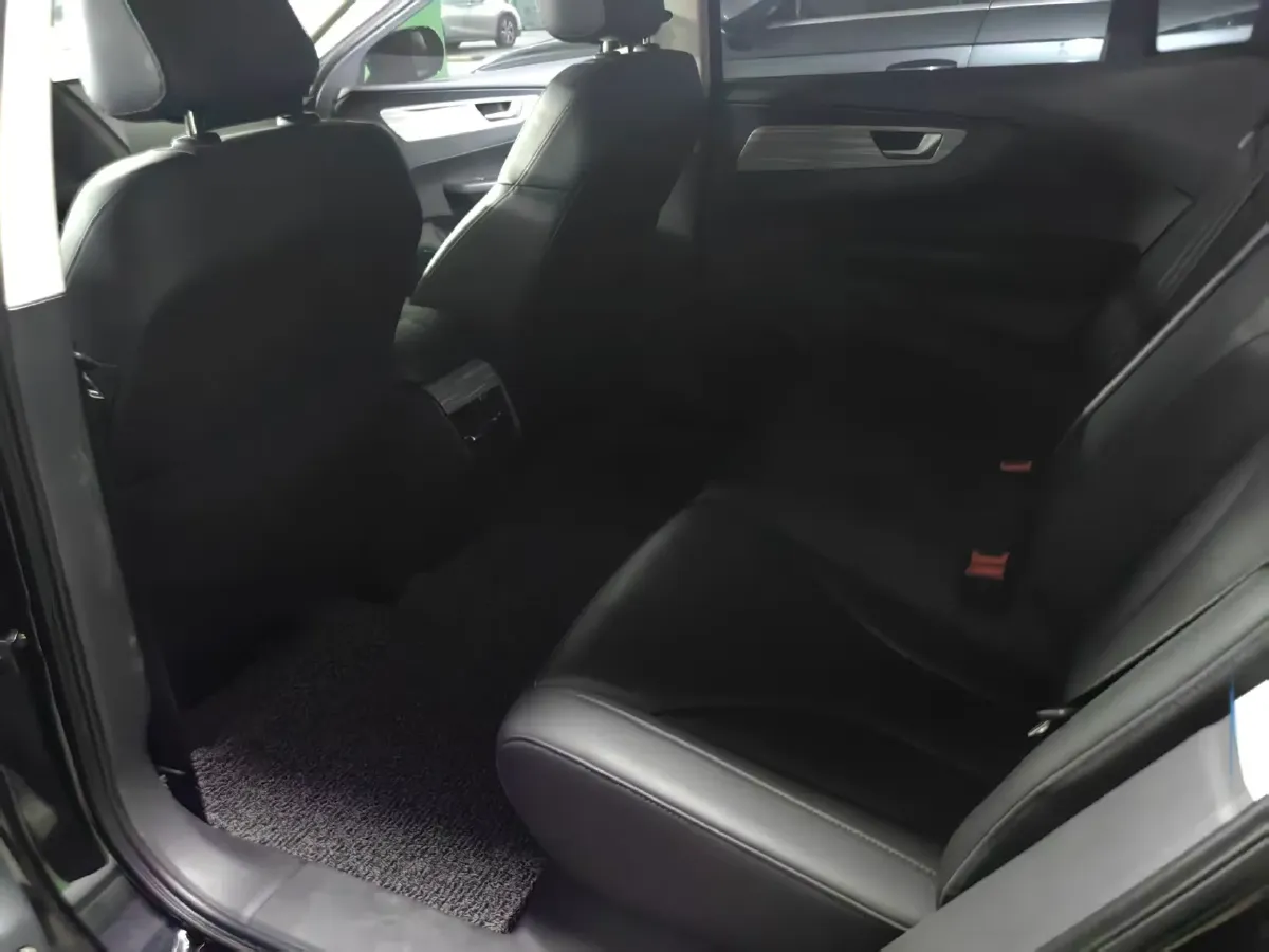 2024 HongQi E-QM5 BEV 72KWH,autocango,china used car exporter,china ev exporter,chinese used car exporter,chinese used ev exporter