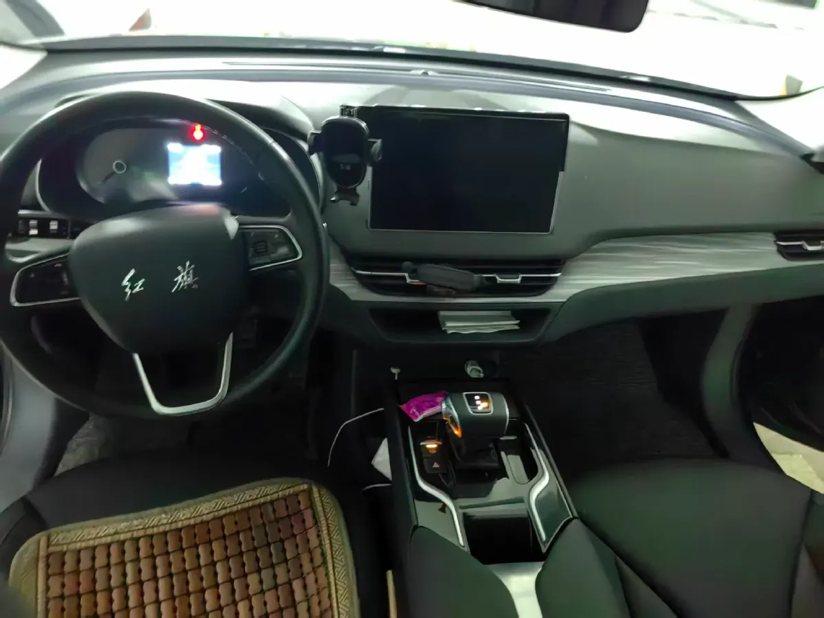 2024 HongQi E-QM5 BEV 72KWH,autocango,china used car exporter,china ev exporter,chinese used car exporter,chinese used ev exporter