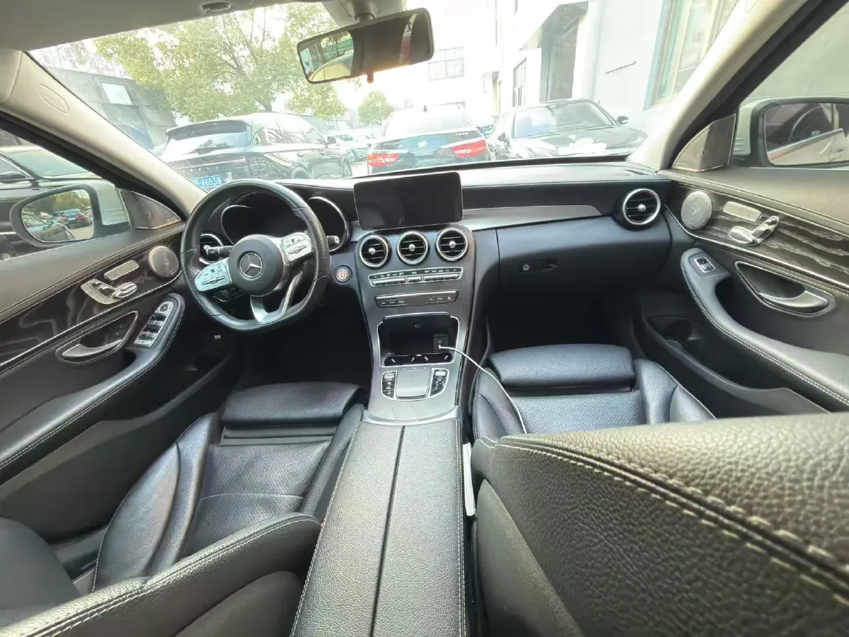 2020 Mercedes-Benz C Class 1.5T 184HP L4 9AT,autocango,china used car exporter,china ev exporter,chinese used car exporter,chinese used ev exporter