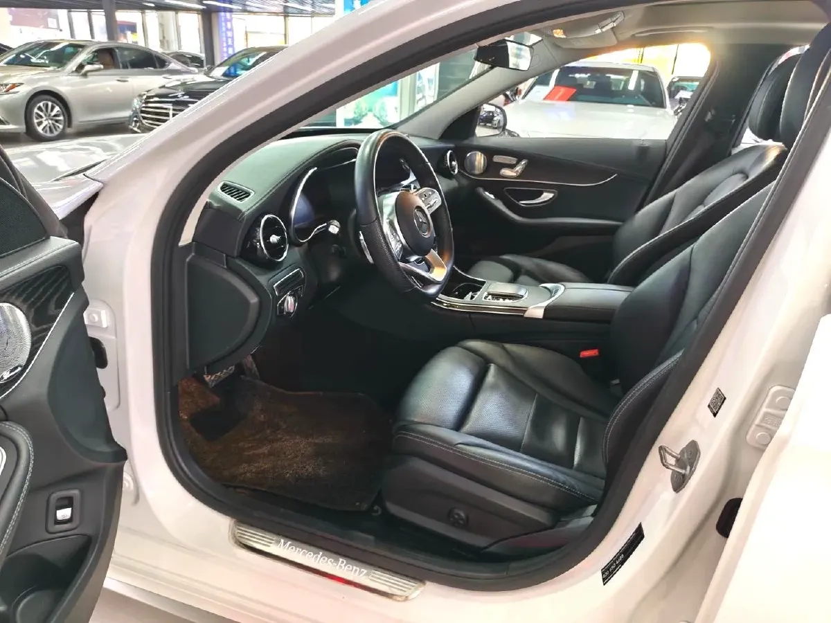 2021 Mercedes-Benz C Class 1.5T 184HP L4 9AT,autocango,china used car exporter,china ev exporter,chinese used car exporter,chinese used ev exporter