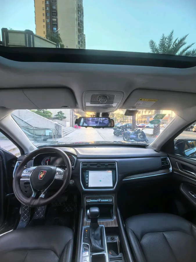 2019 Roewe RX8 2.0T 222HP L4 6AT,autocango,china used car exporter,china ev exporter,chinese used car exporter,chinese used ev exporter