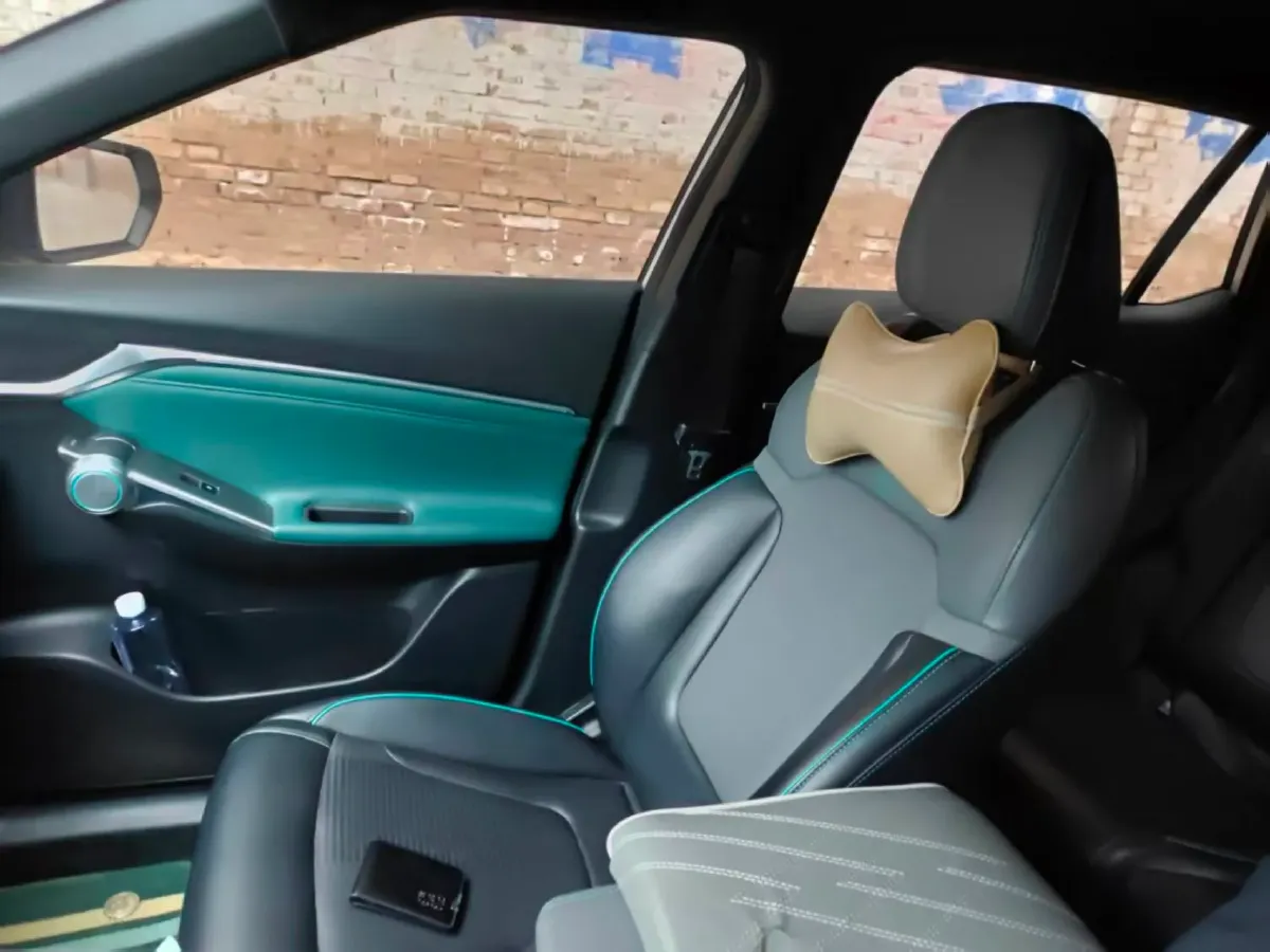 2022 GAC Trumpchi Emkoo 1.5T 177HP L4 7DCT,autocango,china used car exporter,china ev exporter,chinese used car exporter,chinese used ev exporter