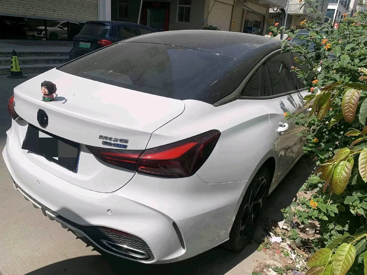 2025 MG 5 1.5T 181HP L4 7DCT,autocango,china used car exporter,china ev exporter,chinese used car exporter,chinese used ev exporter