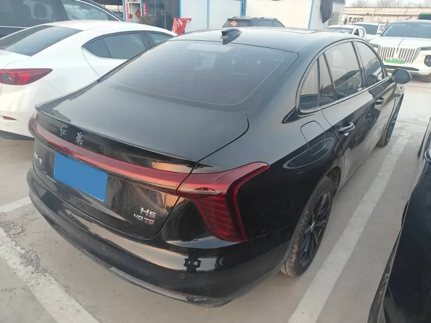 2025 HongQi H5 2.0T 224HP L4 8AT,autocango,china used car exporter,china ev exporter,chinese used car exporter,chinese used ev exporter