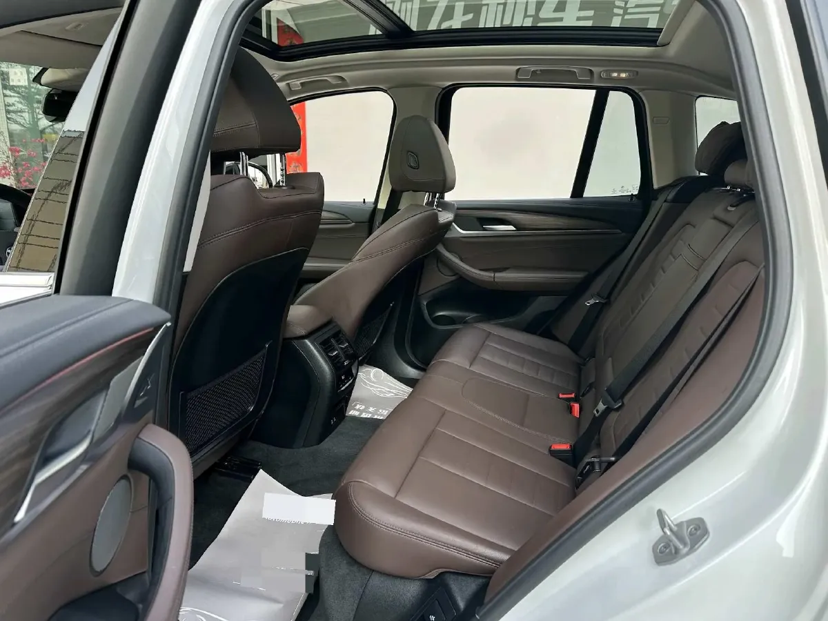 2021 BMW X3 2.0T 224HP L4 8AT,autocango,china used car exporter,china ev exporter,chinese used car exporter,chinese used ev exporter