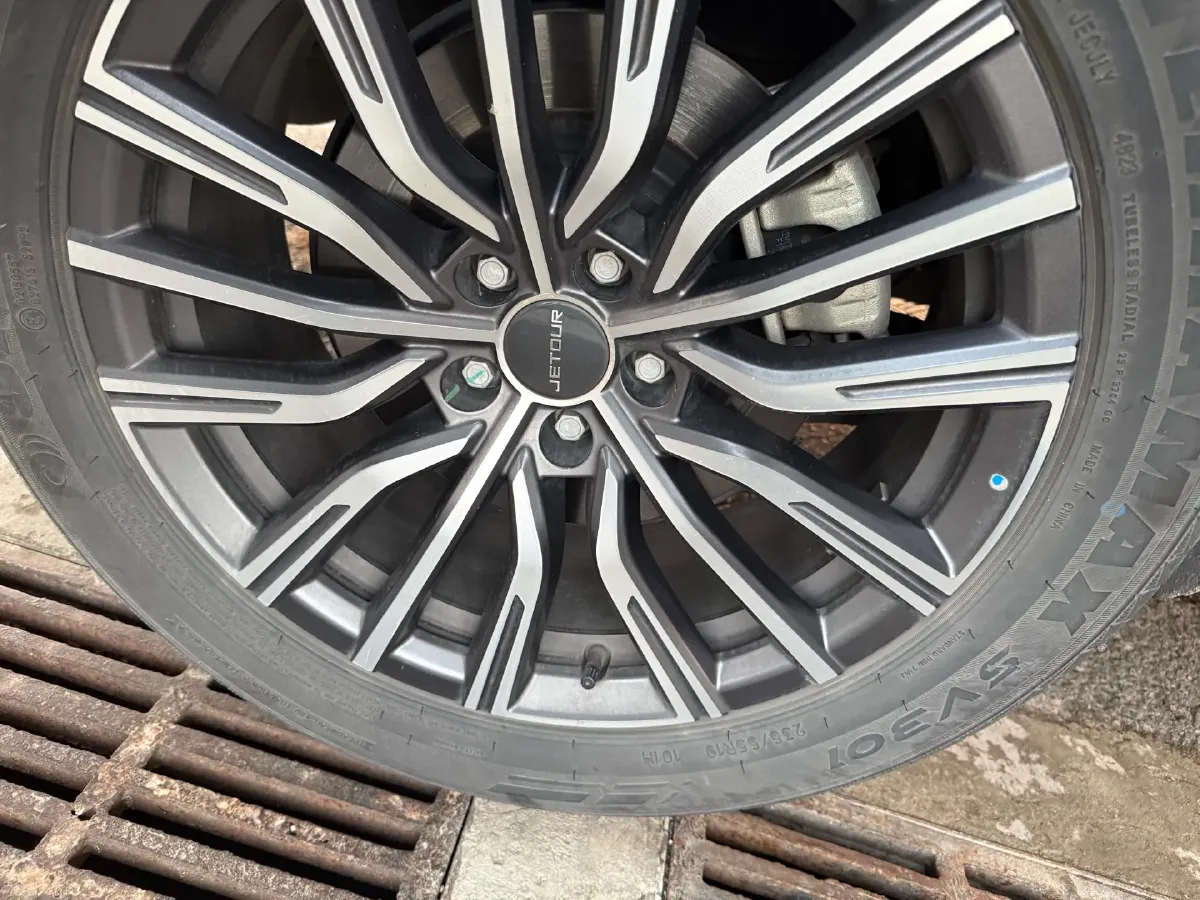 2023 Jetour X70 Plus 1.5T 156HP L4 CVT,autocango,china used car exporter,china ev exporter,chinese used car exporter,chinese used ev exporter