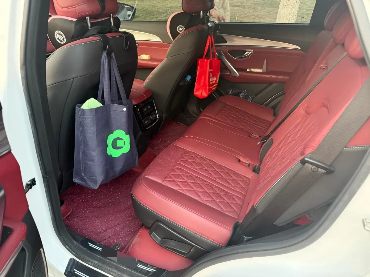 2023 Jetour X70 Plus 1.5T 156HP L4 CVT,autocango,china used car exporter,china ev exporter,chinese used car exporter,chinese used ev exporter