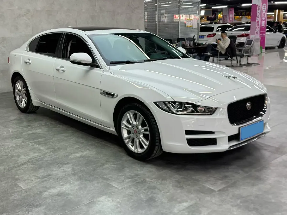 2018 Jaguar XEL 2.0T 200HP L4 8AT,autocango,china used car exporter,china ev exporter,chinese used car exporter,chinese used ev exporter