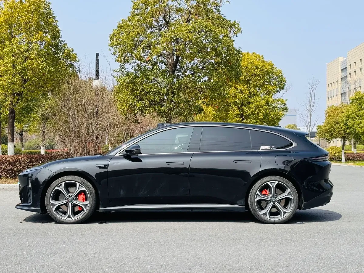 2024 NIO ET5T BEV 75KWH,autocango,china used car exporter,china ev exporter,chinese used car exporter,chinese used ev exporter