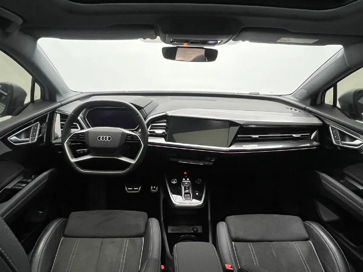 2022 Audi Q4 e-tron BEV 84.8KWH,autocango,china used car exporter,china ev exporter,chinese used car exporter,chinese used ev exporter