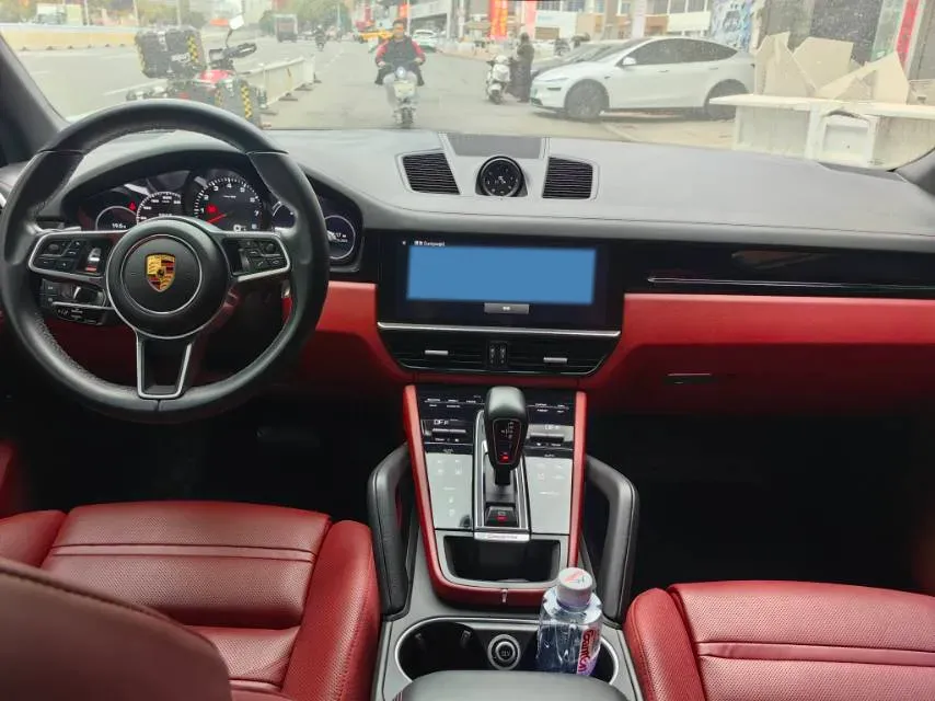 2022 Porsche Cayenne 3.0T 340HP V6 8AT,autocango,china used car exporter,china ev exporter,chinese used car exporter,chinese used ev exporter