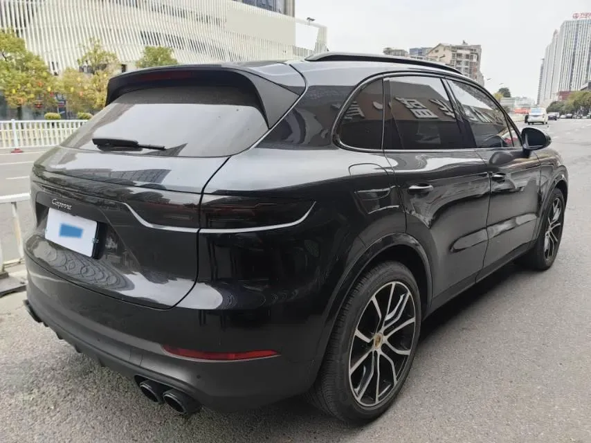2022 Porsche Cayenne 3.0T 340HP V6 8AT,autocango,china used car exporter,china ev exporter,chinese used car exporter,chinese used ev exporter