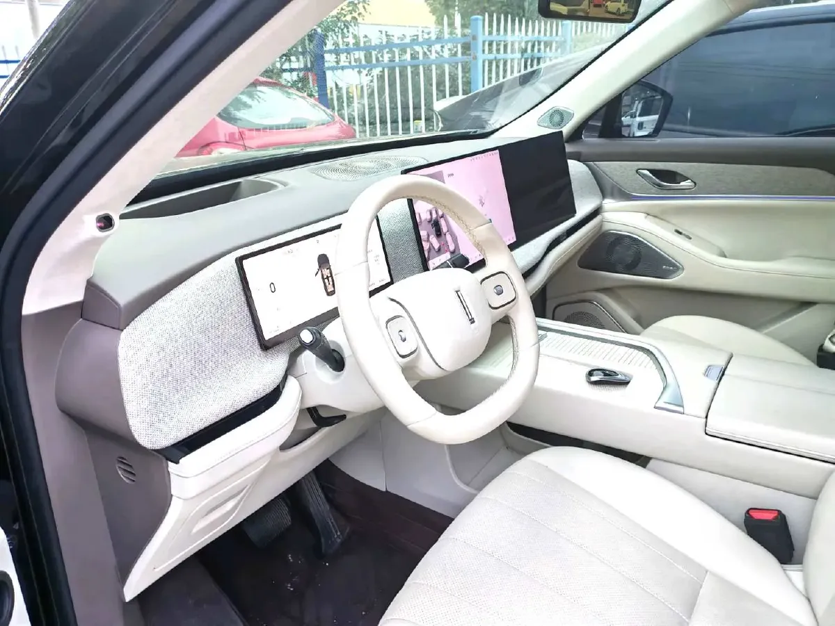 2025 WEY BlueMountain 1.5T 170HP L4 4DHT PHEV 52.3KWH,autocango,china used car exporter,china ev exporter,chinese used car exporter,chinese used ev exporter