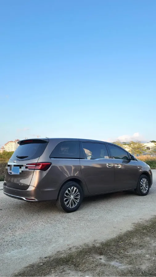 2021 Buick GL8 2.0T 237HP L4 9AT,autocango,china used car exporter,china ev exporter,chinese used car exporter,chinese used ev exporter