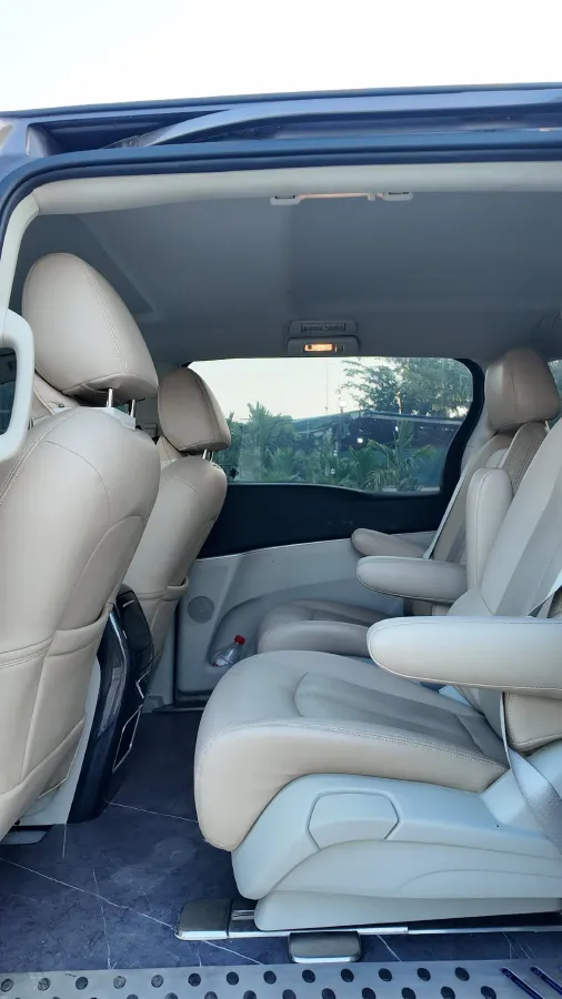 2021 Buick GL8 2.0T 237HP L4 9AT,autocango,china used car exporter,china ev exporter,chinese used car exporter,chinese used ev exporter