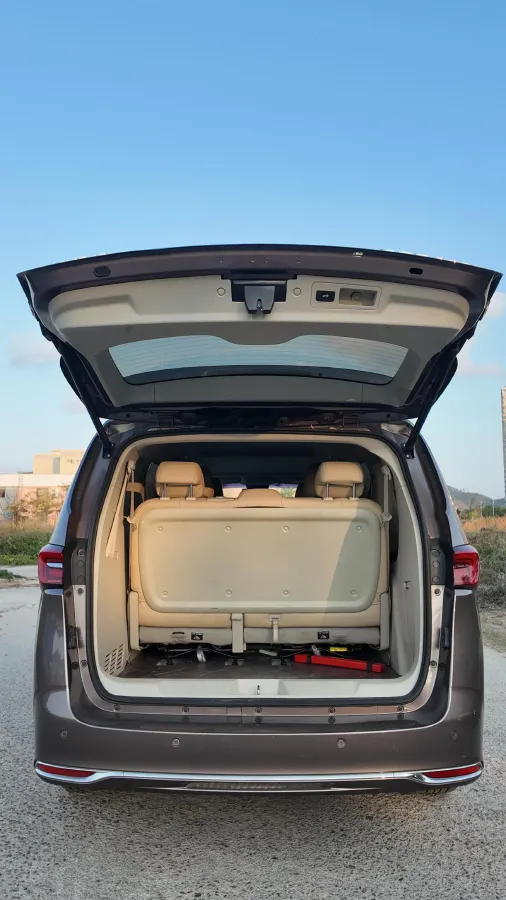 2021 Buick GL8 2.0T 237HP L4 9AT,autocango,china used car exporter,china ev exporter,chinese used car exporter,chinese used ev exporter