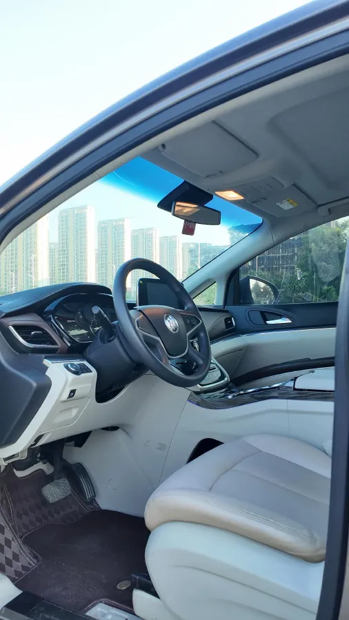 2021 Buick GL8 2.0T 237HP L4 9AT,autocango,china used car exporter,china ev exporter,chinese used car exporter,chinese used ev exporter