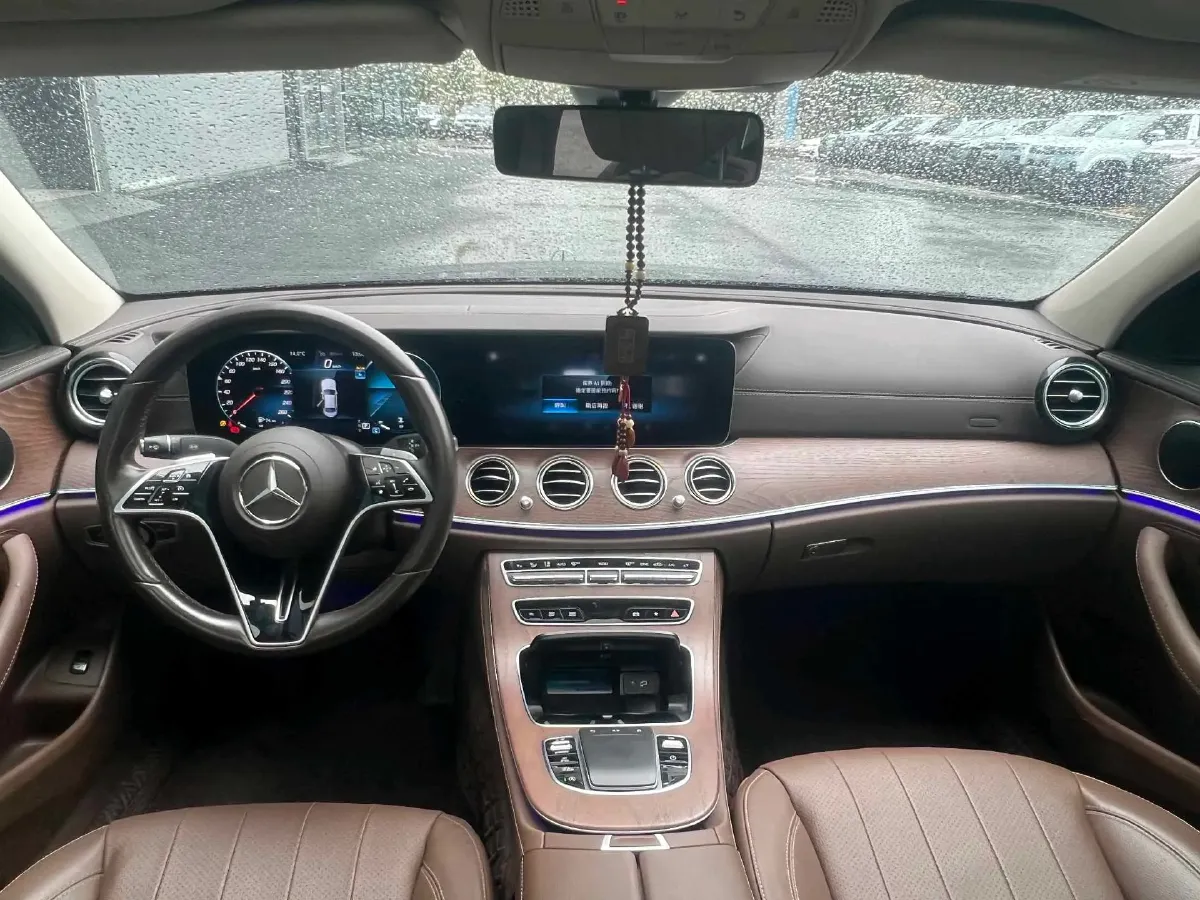 2023 Mercedes-Benz E Class 2.0T 258HP L4 9AT,autocango,china used car exporter,china ev exporter,chinese used car exporter,chinese used ev exporter
