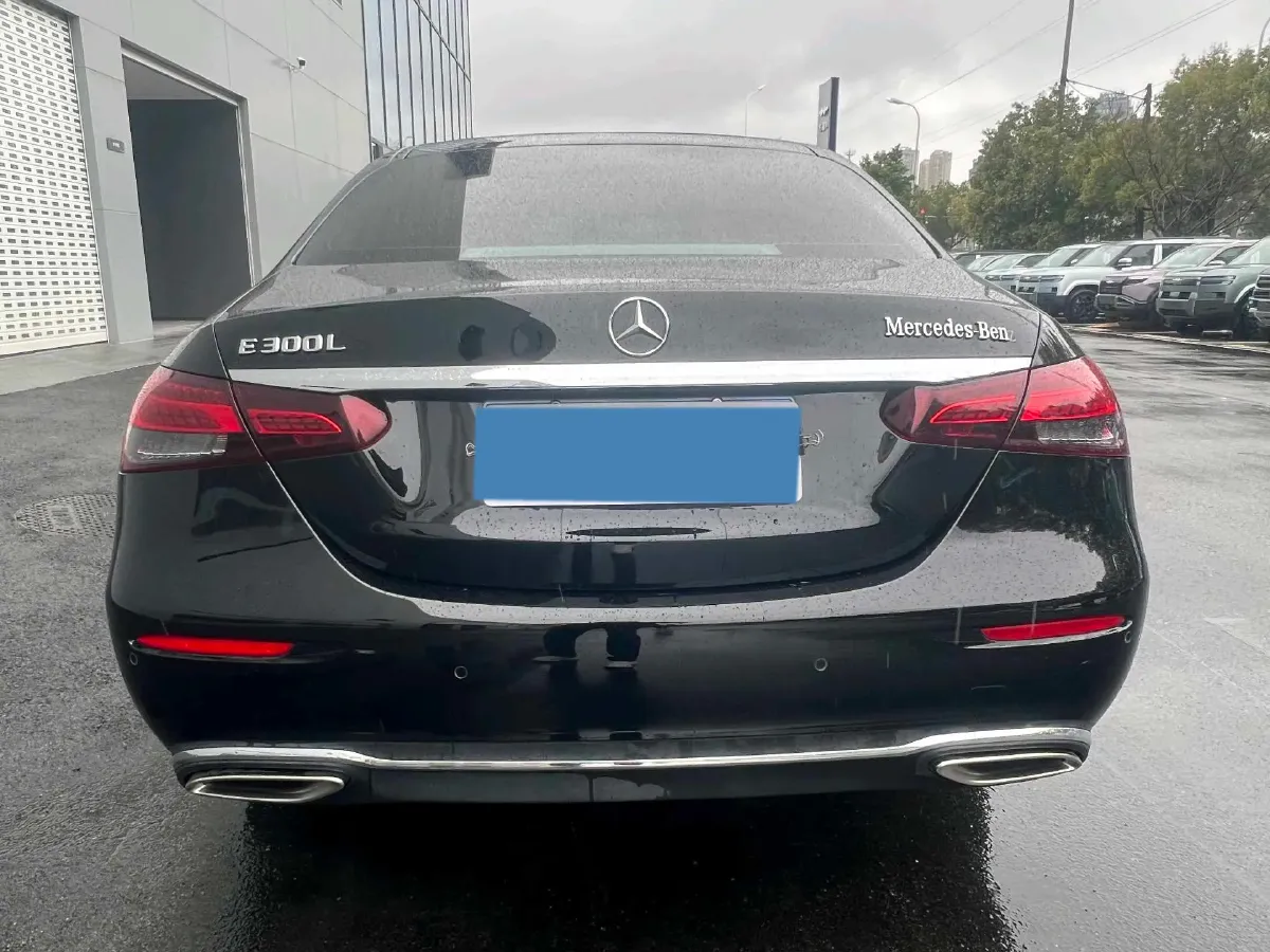 2023 Mercedes-Benz E Class 2.0T 258HP L4 9AT,autocango,china used car exporter,china ev exporter,chinese used car exporter,chinese used ev exporter