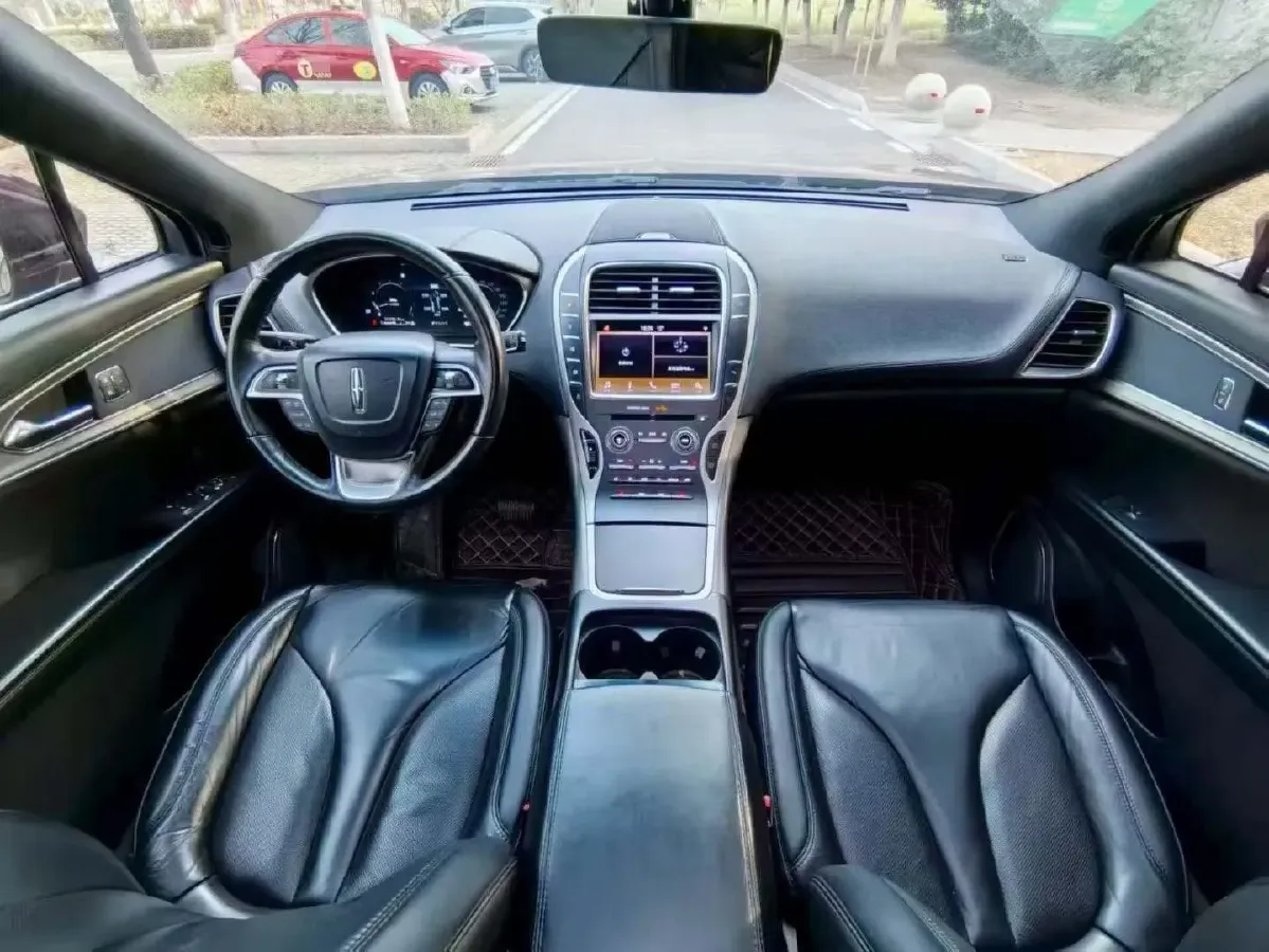 2019 Lincoln Nautilus 2.0T 224HP L4 8AT,autocango,china used car exporter,china ev exporter,chinese used car exporter,chinese used ev exporter