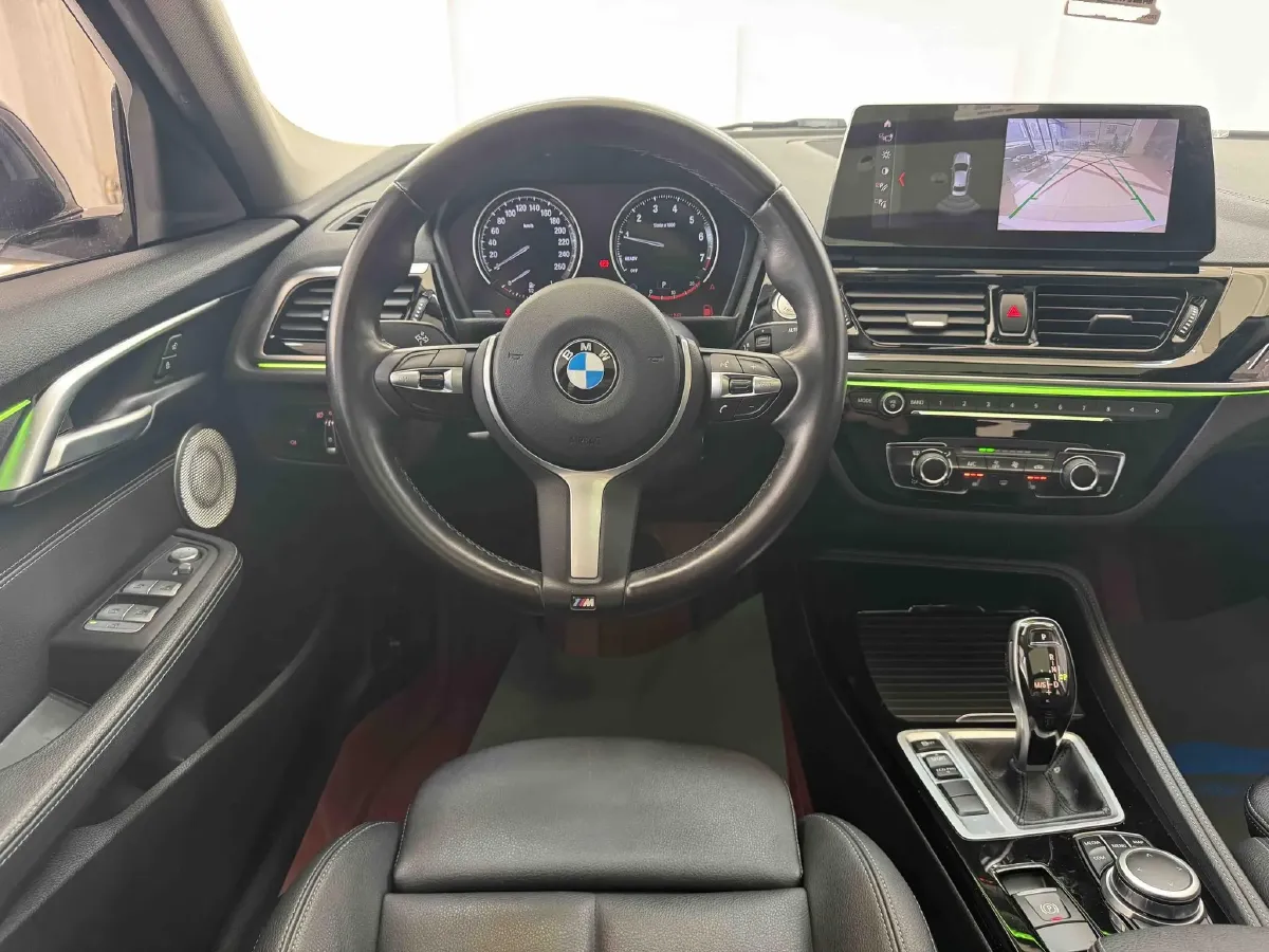 2021 BMW 1 Series 1.5T 140HP L3 7DCT,autocango,china used car exporter,china ev exporter,chinese used car exporter,chinese used ev exporter