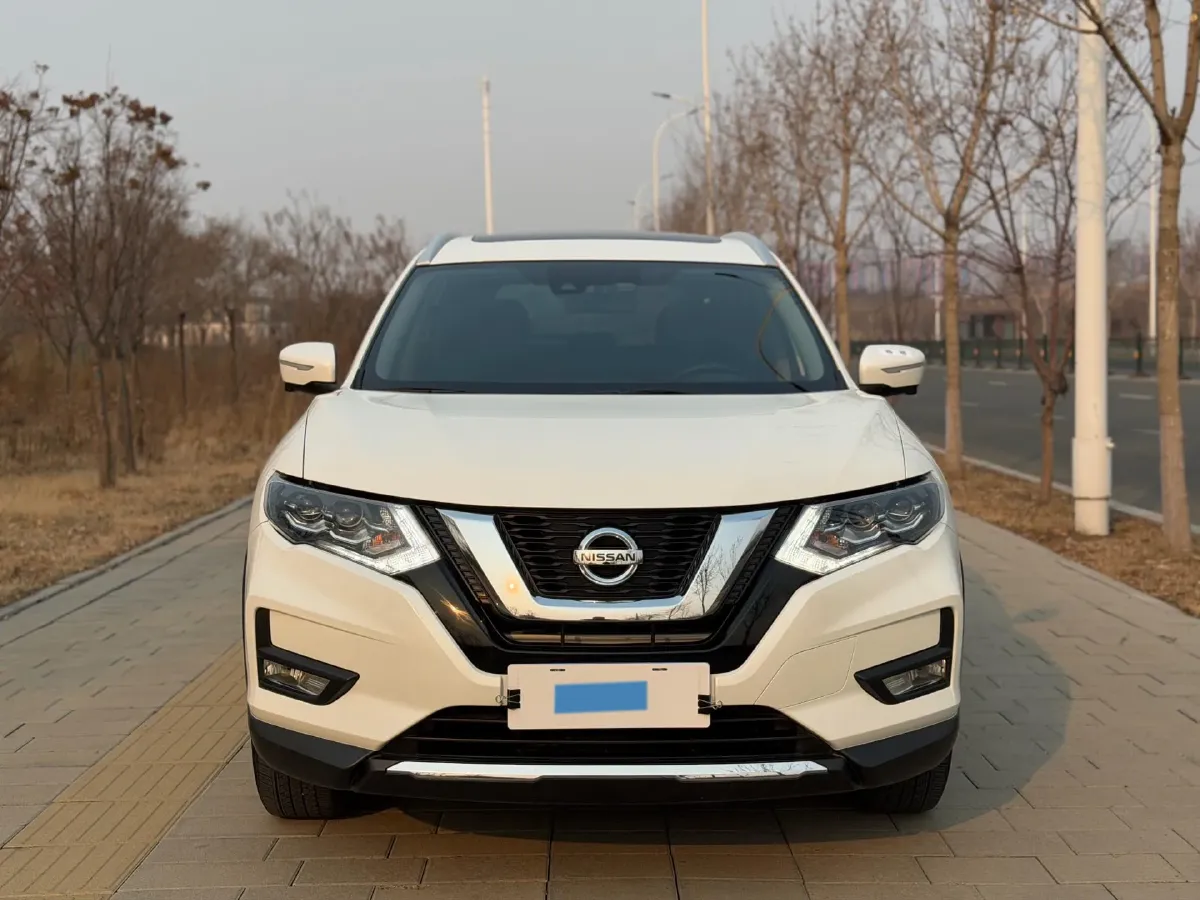 2023 Nissan X-Trail 2.0L 151HP L4 CVT,autocango,china used car exporter,china ev exporter,chinese used car exporter,chinese used ev exporter