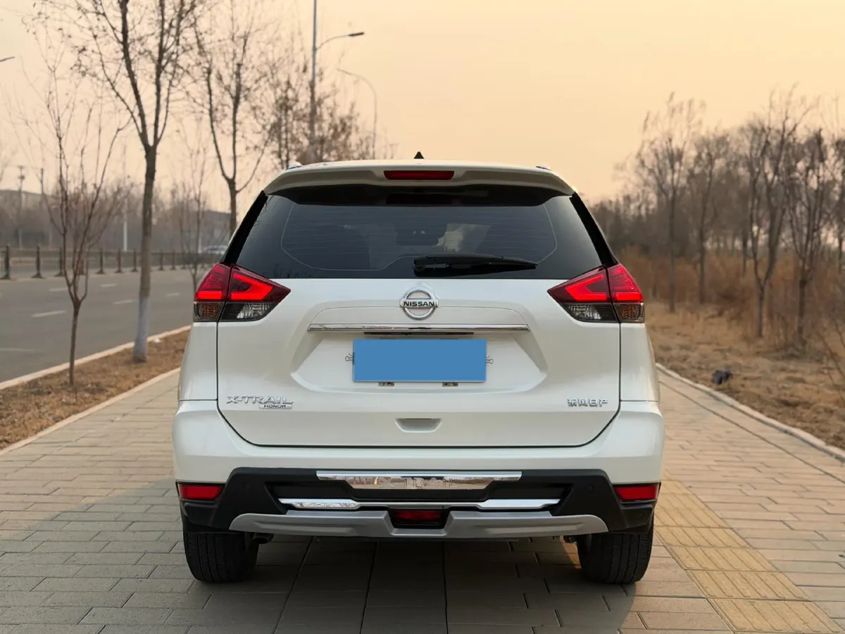 2023 Nissan X-Trail 2.0L 151HP L4 CVT,autocango,china used car exporter,china ev exporter,chinese used car exporter,chinese used ev exporter