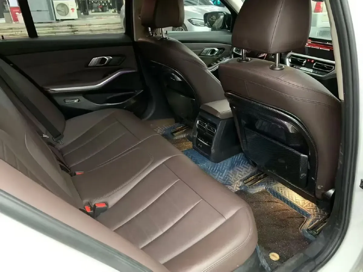 2021 BMW 3 Series 2.0T 184HP L4 8AT,autocango,china used car exporter,china ev exporter,chinese used car exporter,chinese used ev exporter