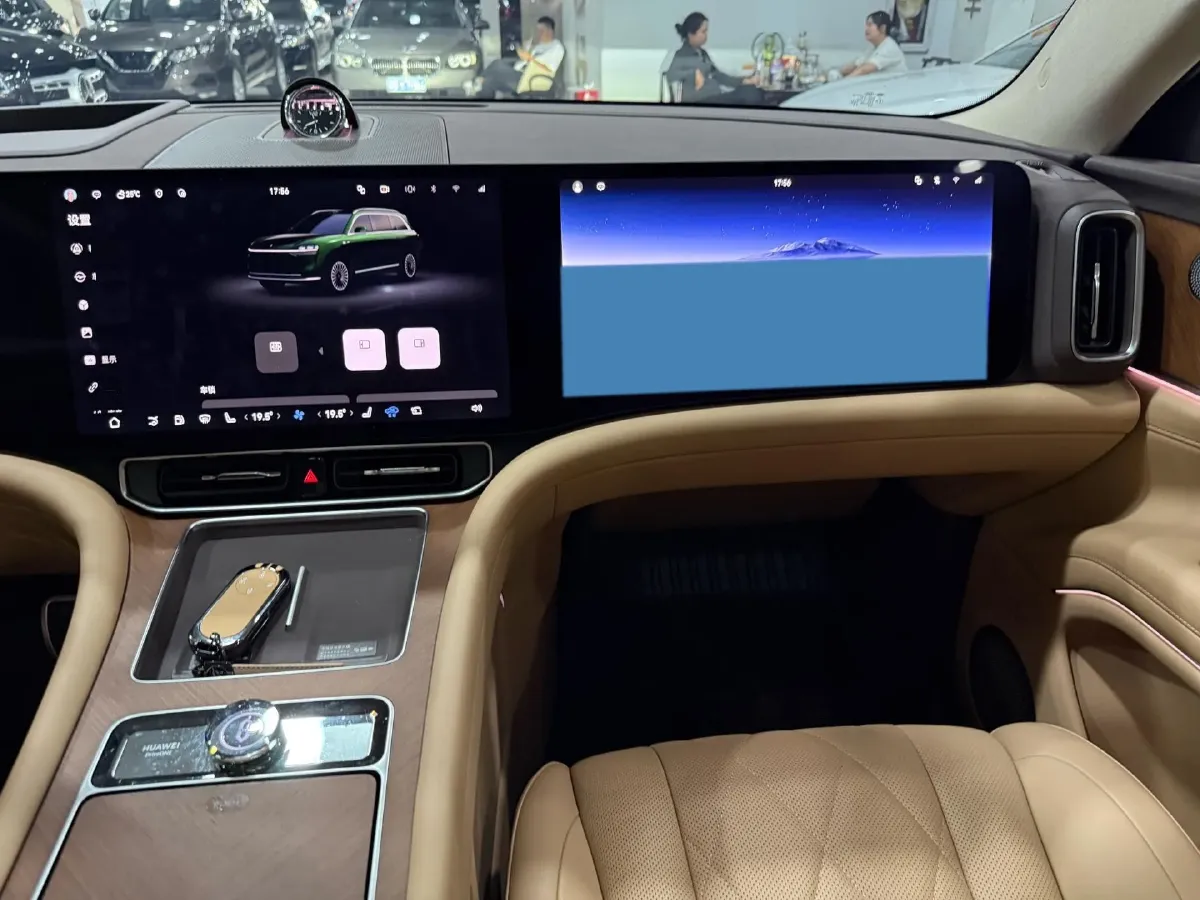 2024 AITO AITO M9 1.5T 152HP L4 REEV 42KWH,autocango,china used car exporter,china ev exporter,chinese used car exporter,chinese used ev exporter