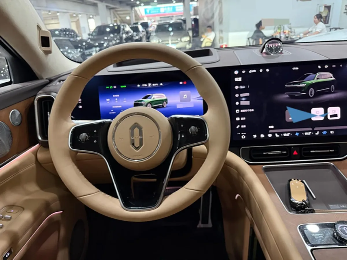 2024 AITO AITO M9 1.5T 152HP L4 REEV 42KWH,autocango,china used car exporter,china ev exporter,chinese used car exporter,chinese used ev exporter