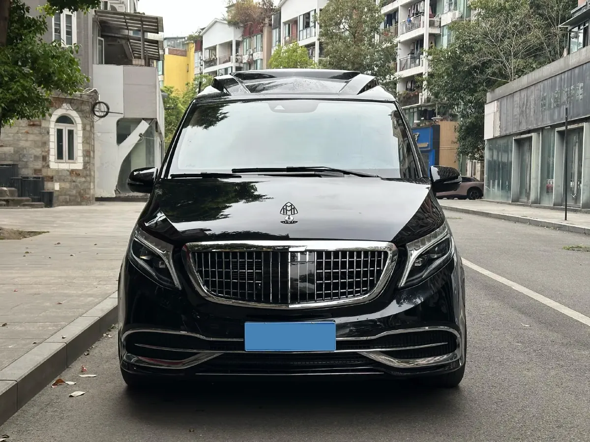 2021 Mercedes-Benz V Class 2.0T 211HP L4 9AT,autocango,china used car exporter,china ev exporter,chinese used car exporter,chinese used ev exporter