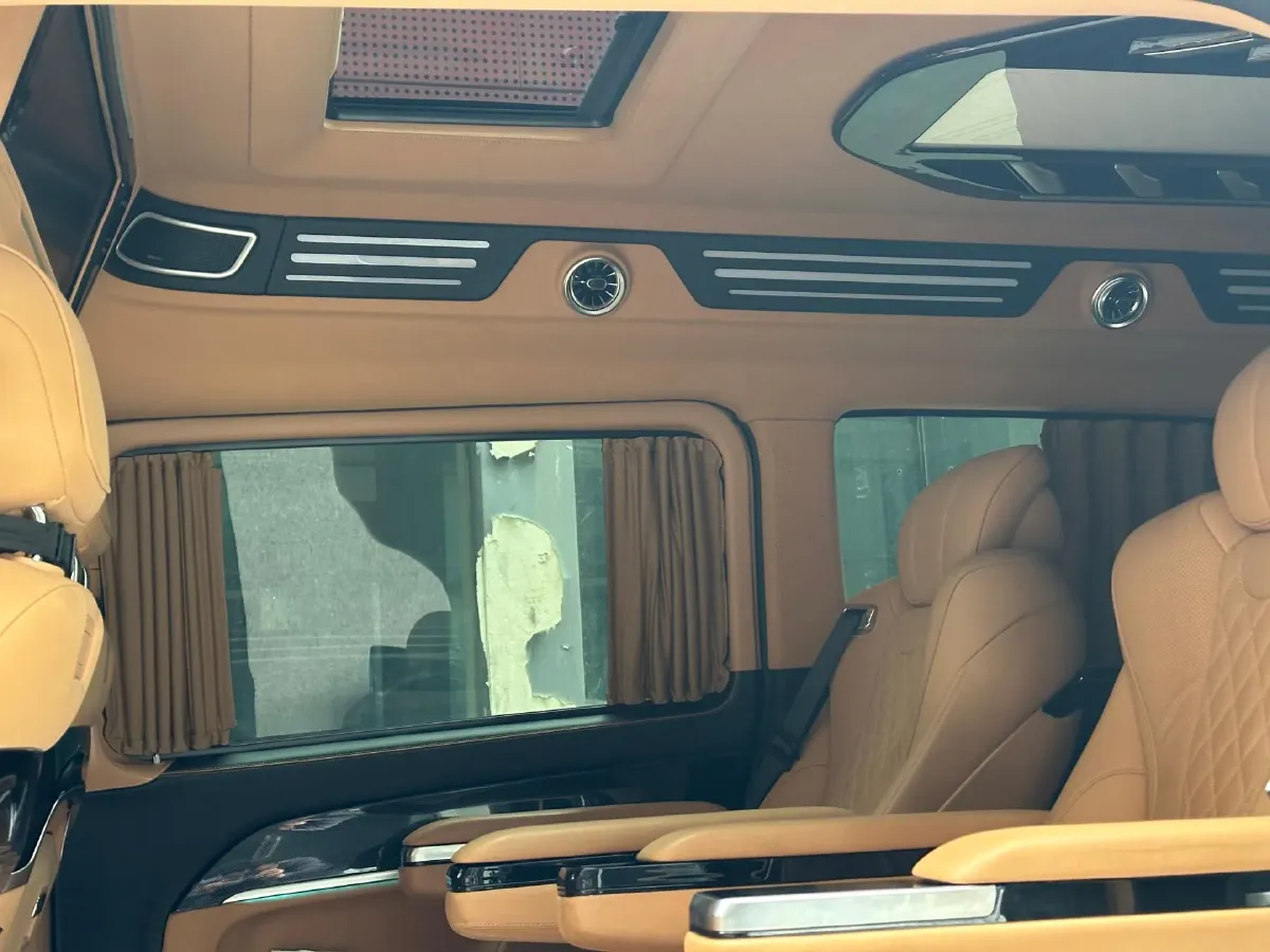 2021 Mercedes-Benz V Class 2.0T 211HP L4 9AT,autocango,china used car exporter,china ev exporter,chinese used car exporter,chinese used ev exporter