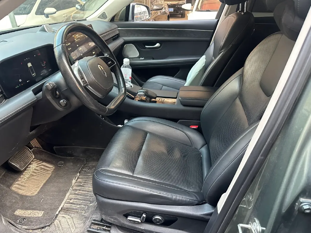 2022 AITO AITO M5 Range Extended 125HP REEV 40KWH,autocango,china used car exporter,china ev exporter,chinese used car exporter,chinese used ev exporter