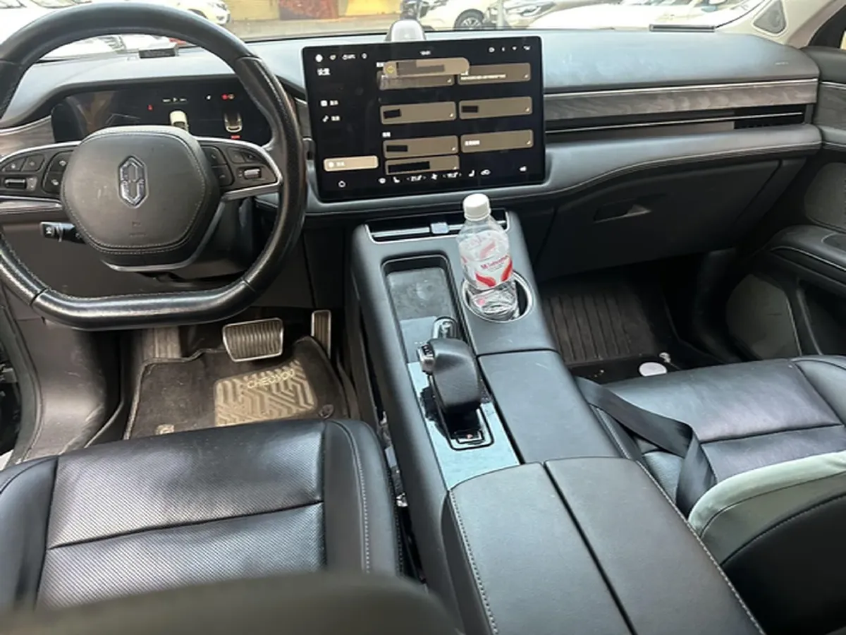 2022 AITO AITO M5 Range Extended 125HP REEV 40KWH,autocango,china used car exporter,china ev exporter,chinese used car exporter,chinese used ev exporter