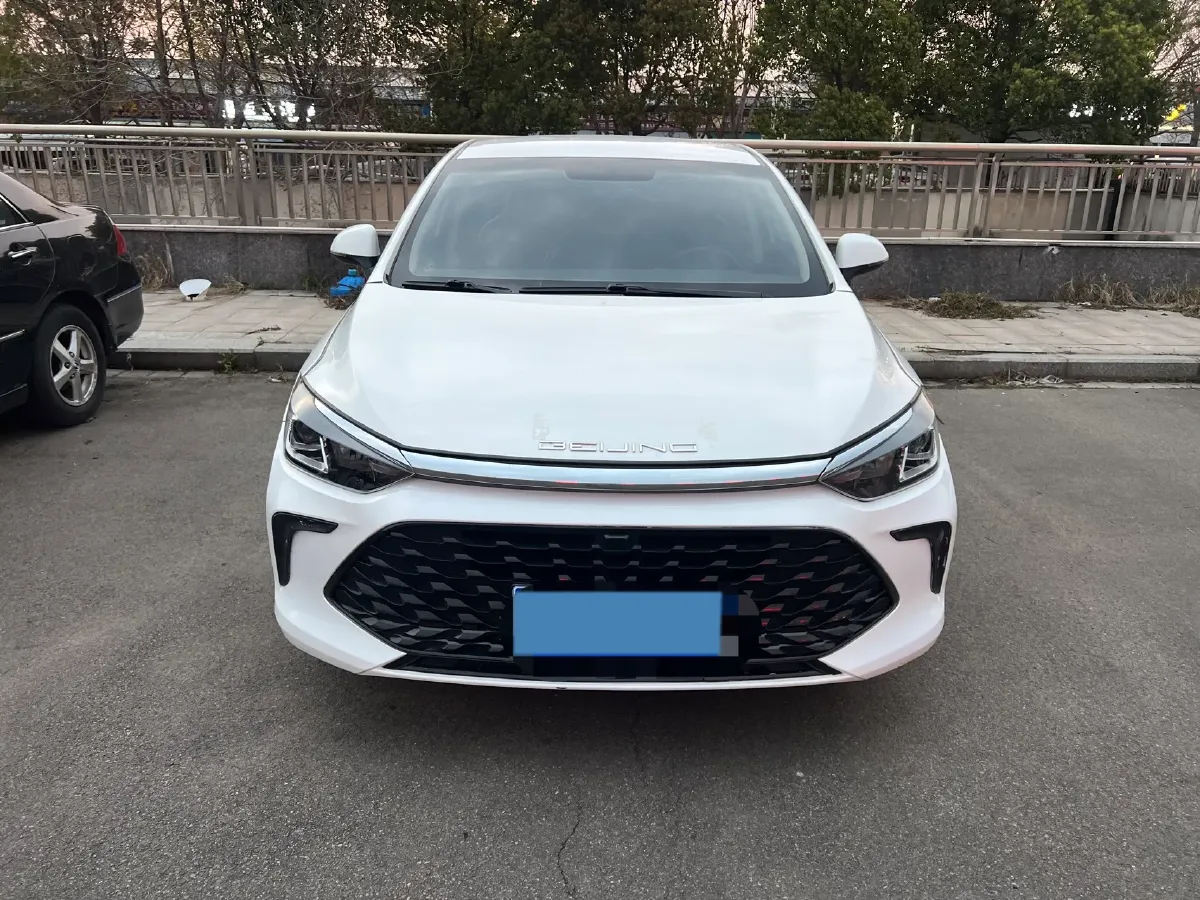 2021 BeiJing Auto U5 Plus 1.5L 113HP L4 5MT,autocango,china used car exporter,china ev exporter,chinese used car exporter,chinese used ev exporter