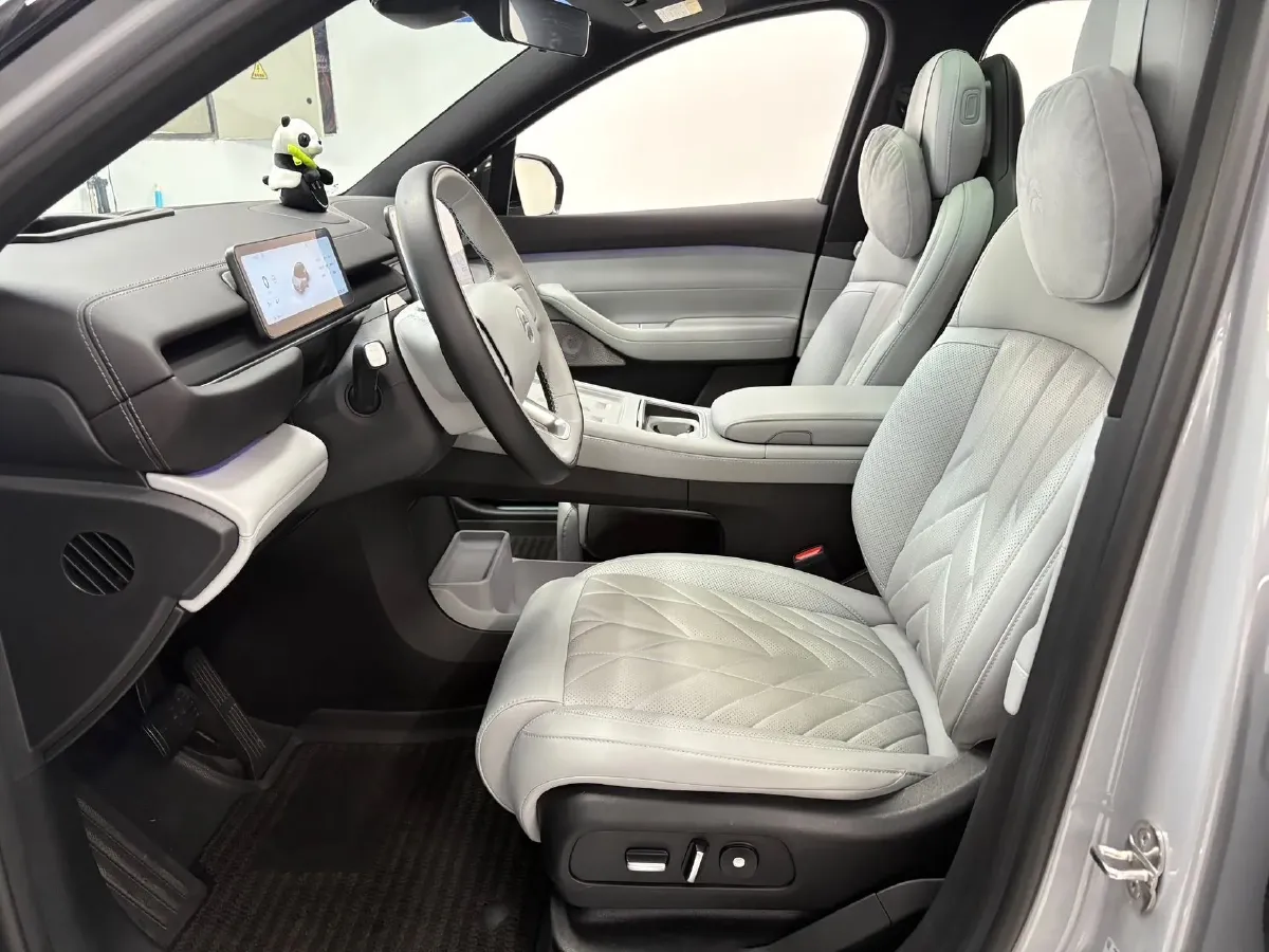 2025 NIO ES6 BEV,autocango,china used car exporter,china ev exporter,chinese used car exporter,chinese used ev exporter