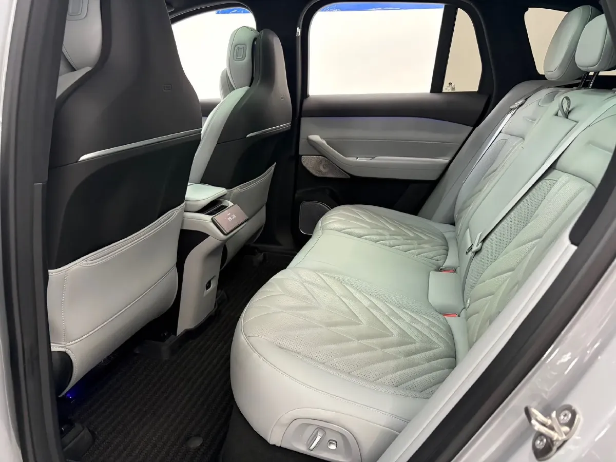 2025 NIO ES6 BEV,autocango,china used car exporter,china ev exporter,chinese used car exporter,chinese used ev exporter