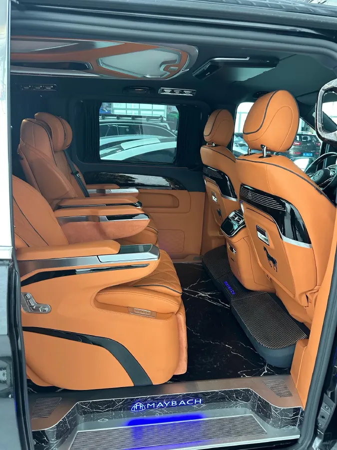 2024 Mercedes-Benz Vito 2.0T 231HP L4 9AT,autocango,china used car exporter,china ev exporter,chinese used car exporter,chinese used ev exporter