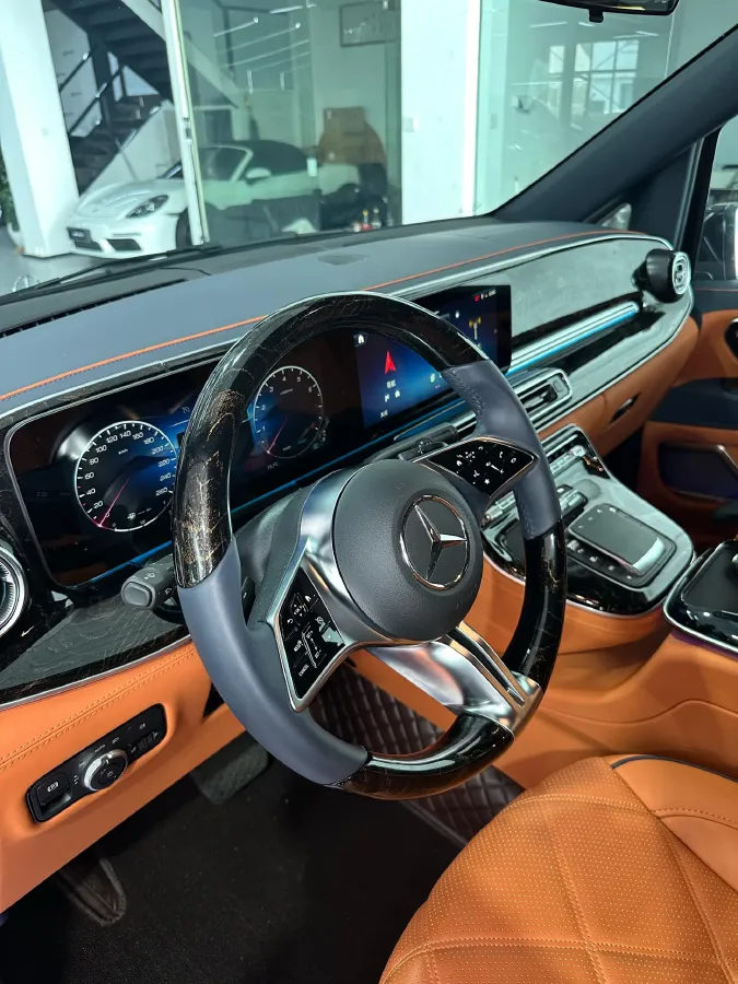 2024 Mercedes-Benz Vito 2.0T 231HP L4 9AT,autocango,china used car exporter,china ev exporter,chinese used car exporter,chinese used ev exporter