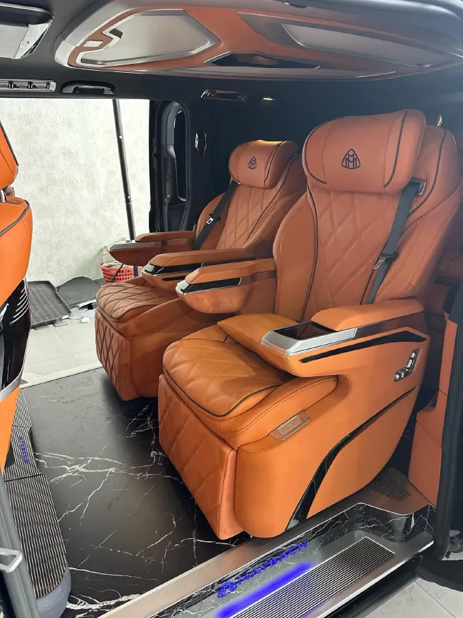 2024 Mercedes-Benz Vito 2.0T 231HP L4 9AT,autocango,china used car exporter,china ev exporter,chinese used car exporter,chinese used ev exporter