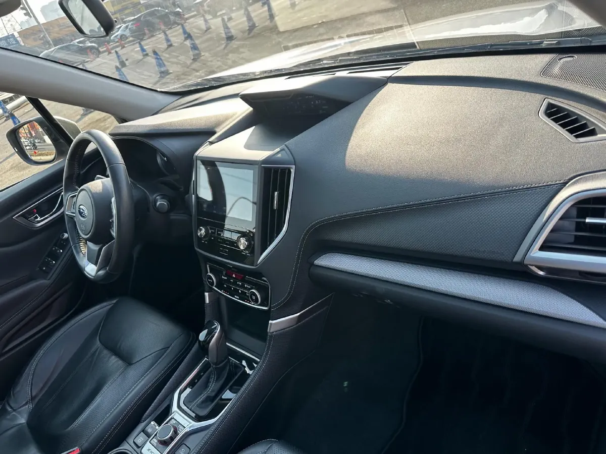 2021 Subaru Forester 2.0L 154HP H4 CVT,autocango,china used car exporter,china ev exporter,chinese used car exporter,chinese used ev exporter