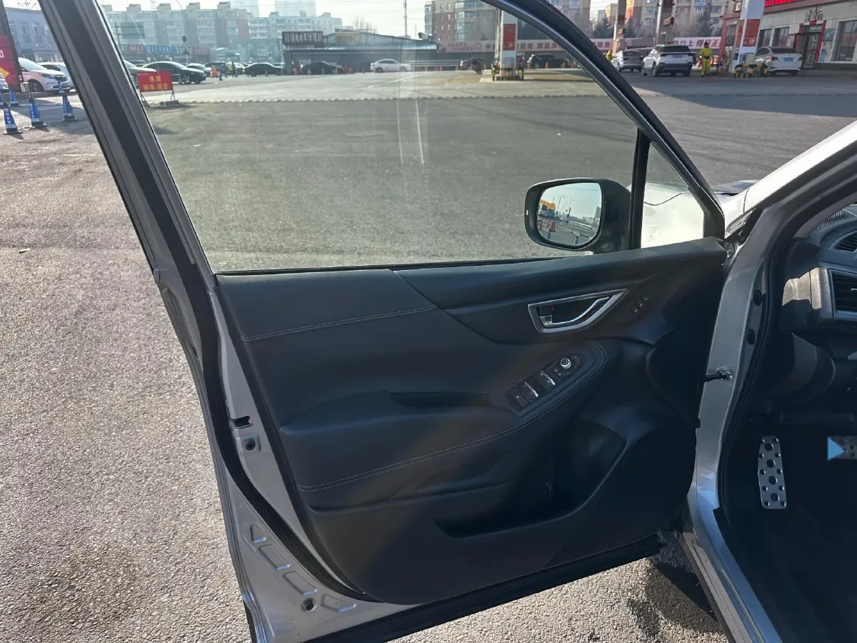 2021 Subaru Forester 2.0L 154HP H4 CVT,autocango,china used car exporter,china ev exporter,chinese used car exporter,chinese used ev exporter