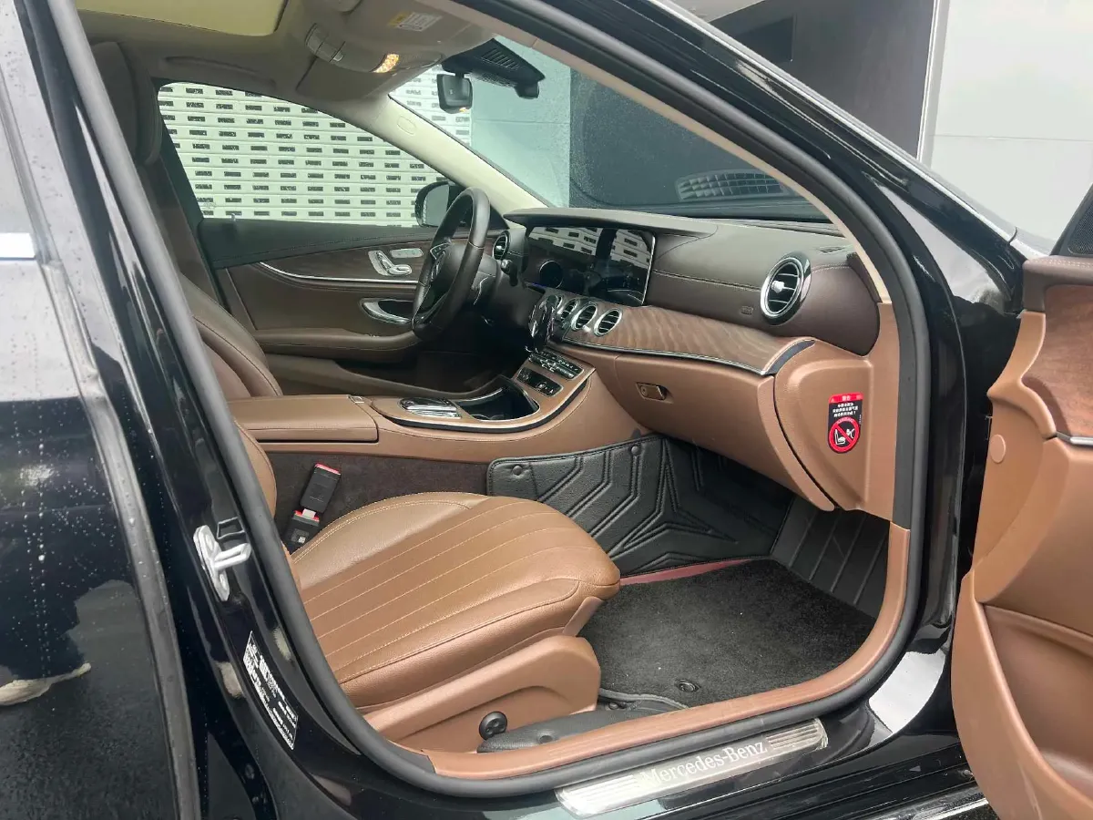 2023 Mercedes-Benz E Class 2.0T 258HP L4 9AT,autocango,china used car exporter,china ev exporter,chinese used car exporter,chinese used ev exporter