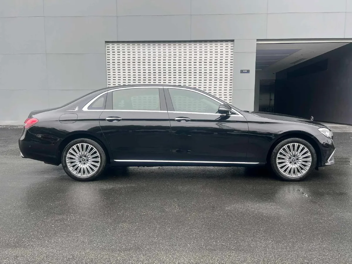 2023 Mercedes-Benz E Class 2.0T 258HP L4 9AT,autocango,china used car exporter,china ev exporter,chinese used car exporter,chinese used ev exporter