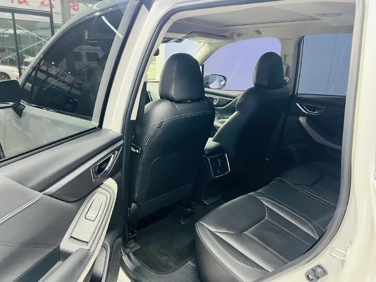 2022 Subaru Forester 2.0L 154HP H4 CVT,autocango,china used car exporter,china ev exporter,chinese used car exporter,chinese used ev exporter