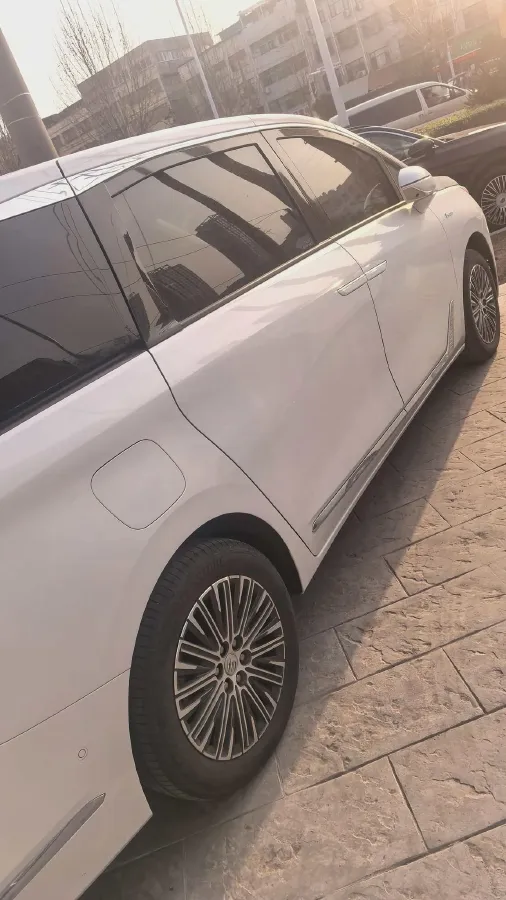 2024 Buick GL8 1.5T 180HP L4 2DHT PHEV 24.4KWH,autocango,china used car exporter,china ev exporter,chinese used car exporter,chinese used ev exporter